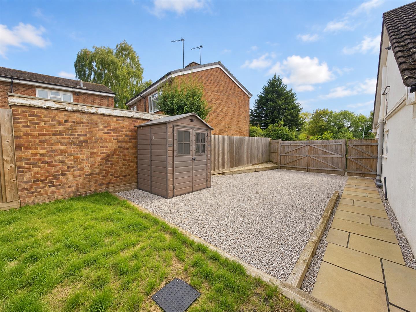 Leys Road, Loughton, Milton Keynes